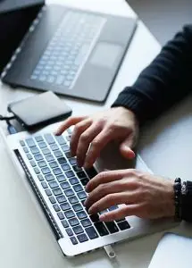 Australian Desktop and Video Adjusting